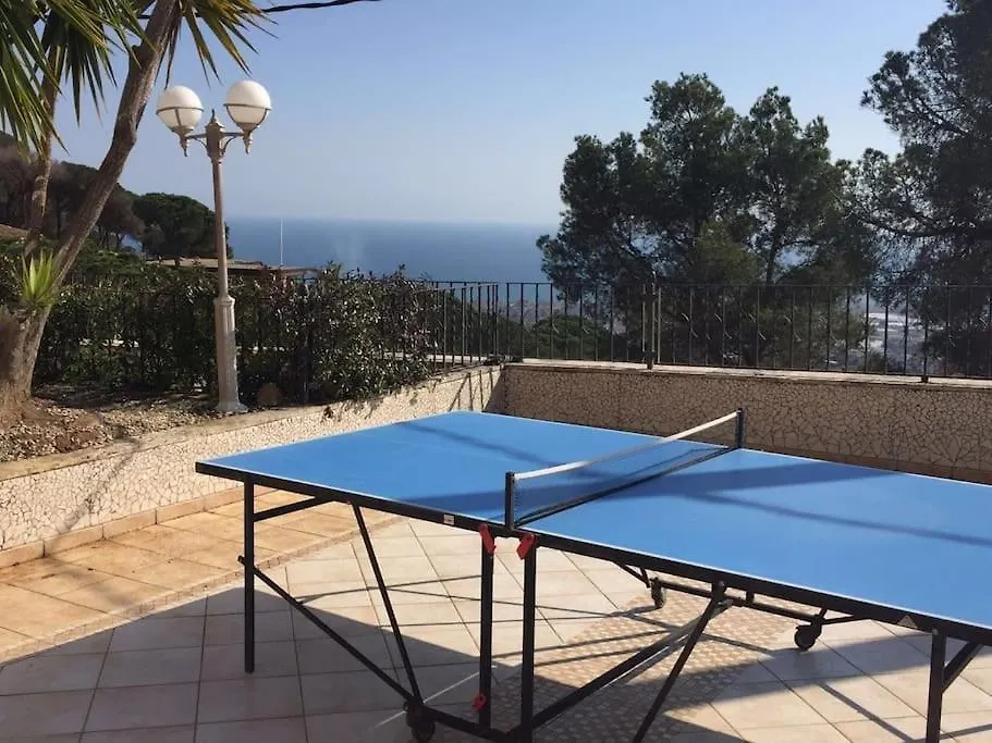 House Seaviews Barcelona 22Km Villa Cabrils 0*,  Spanyolország